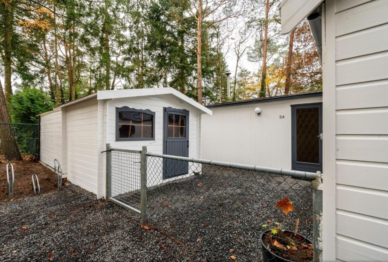"Dennenhuisje" Op Bospark Ijsselheide Hattemerbroek Kültér fotó